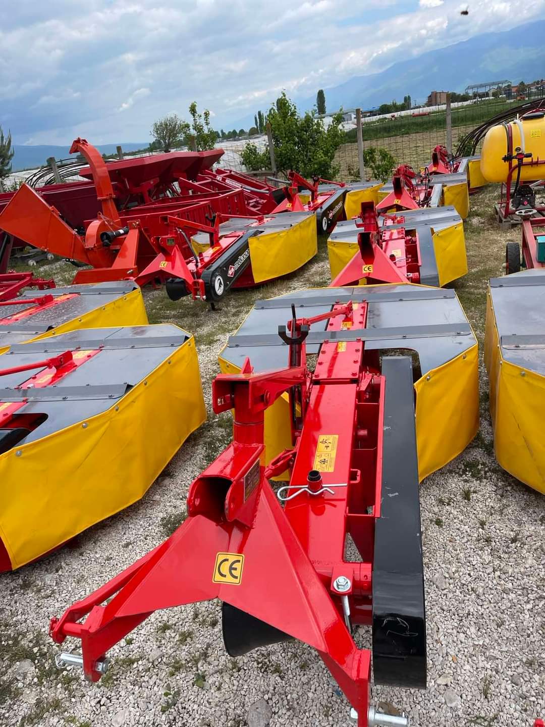 ROTACIONI KOSACKI SO KARDAN METKARSAN