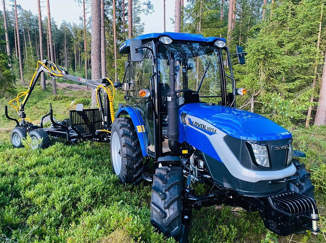 TRAKTOR LOVOL 254
