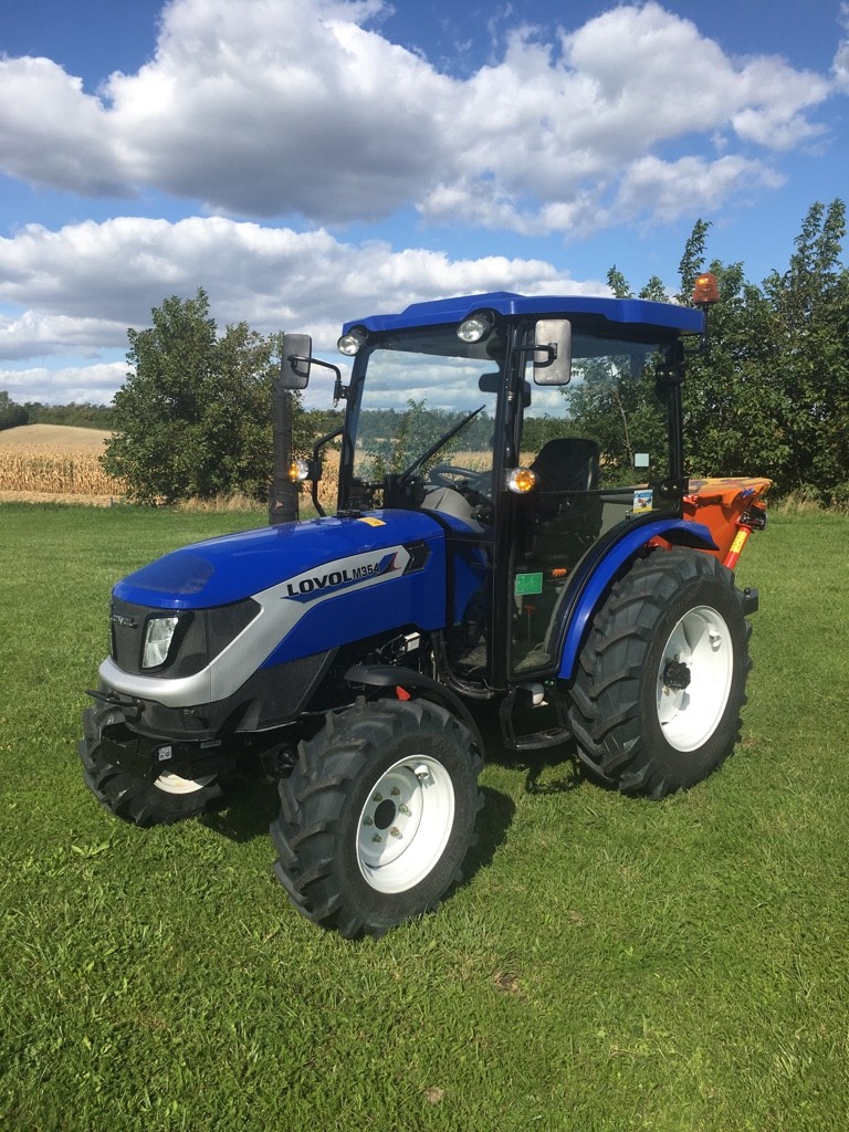 TRAKTOR LOVOL 354
