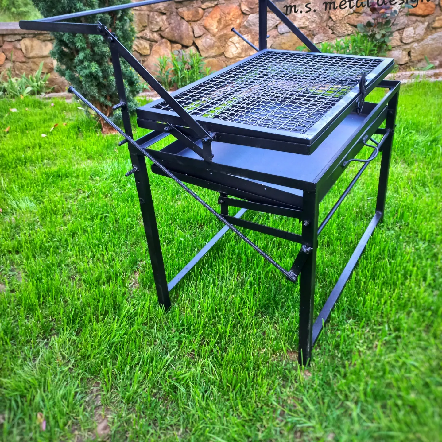 Изработка на скара на жар со механизам на ротација