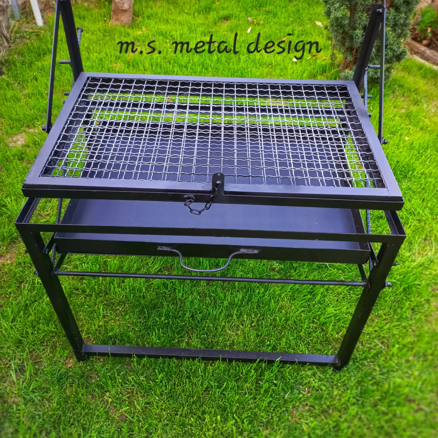 Изработка на скара на жар со механизам на ротација