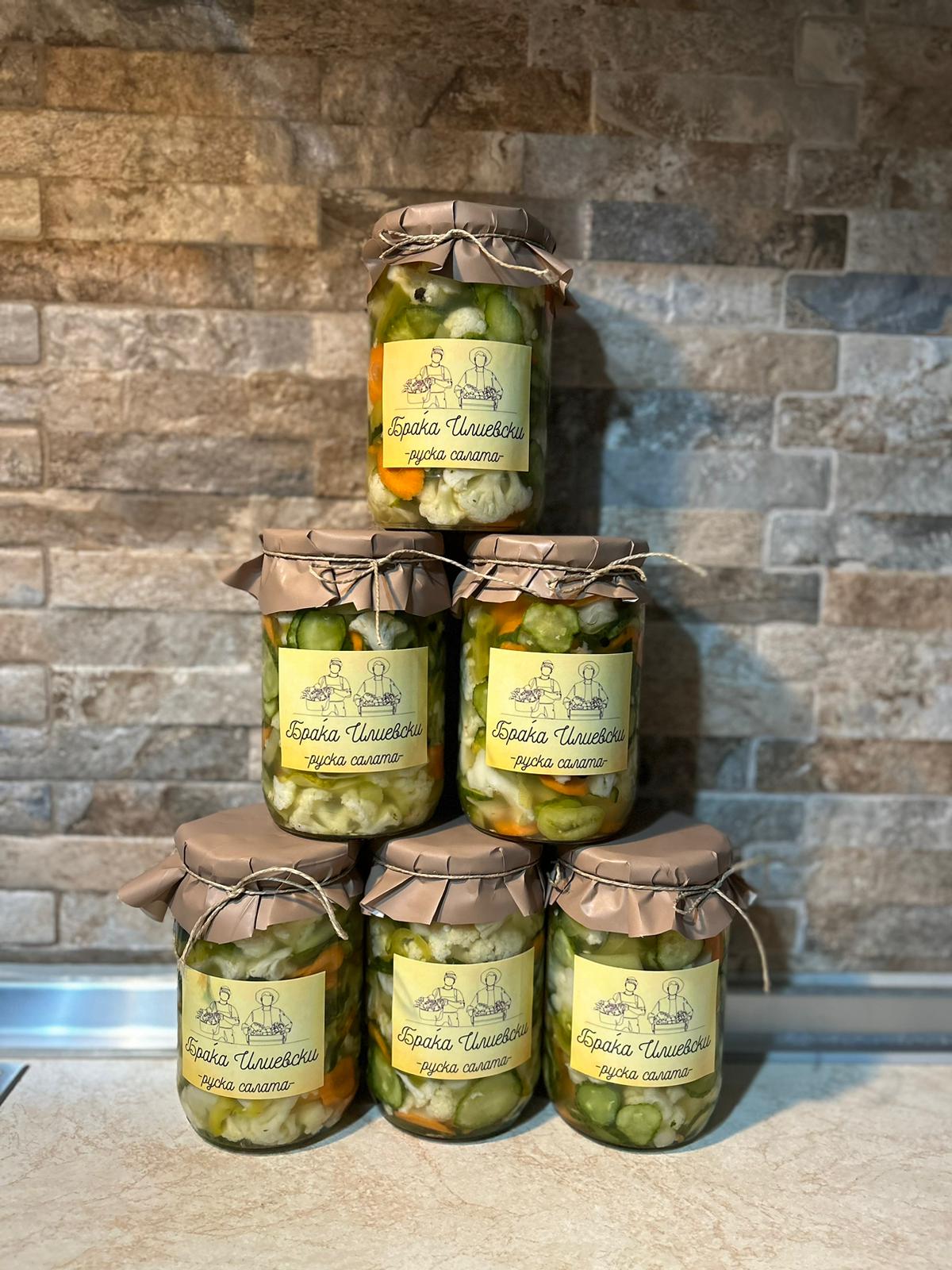 Domasni meze salati / Ruska (carska) salata, obaren karfiol