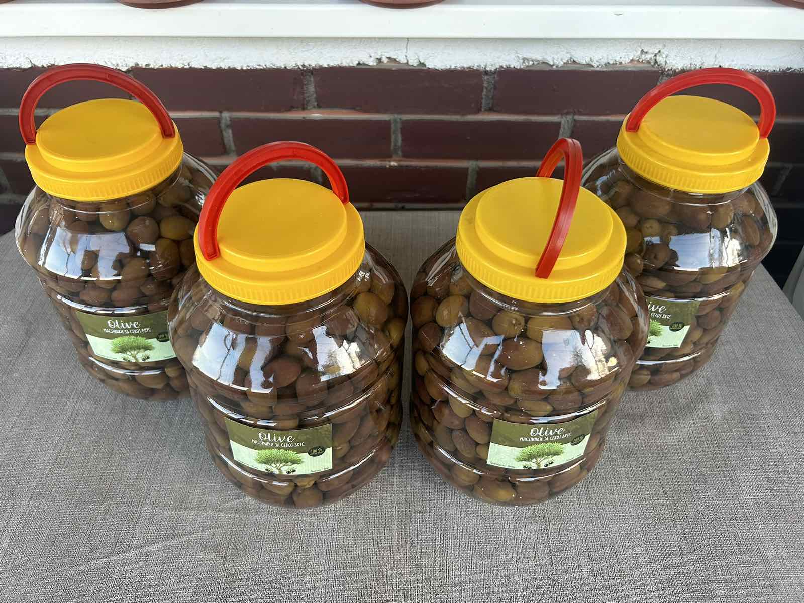 ПРОДАЖБА НА МАСЛИНКИ