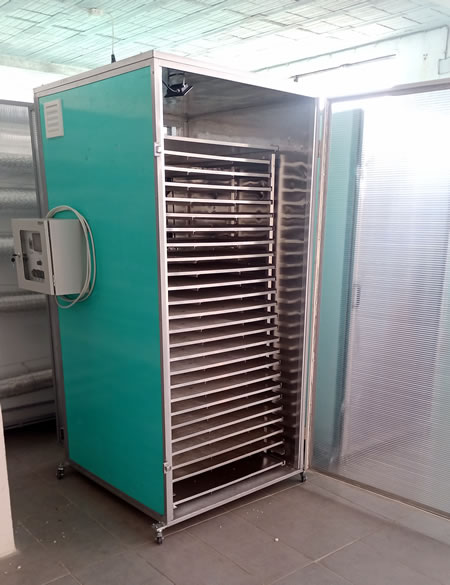 Електрични и Хибридни сушари за овошје и зеленчук