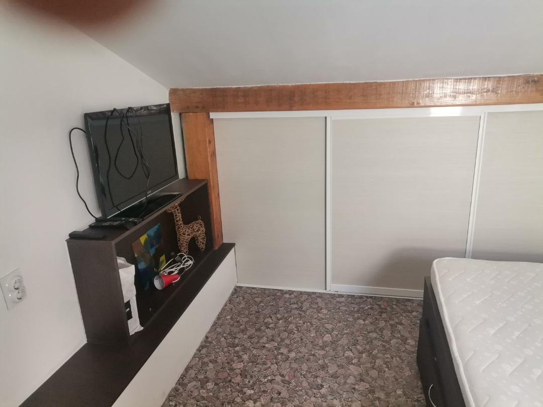 Продавам стан